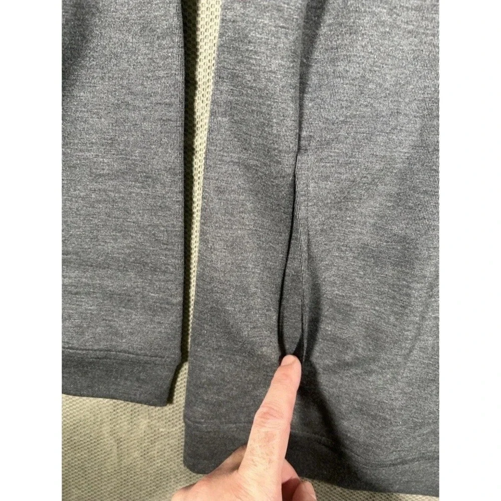 Adidas Elevated Mens Jacket Medium FULL Zip Golf Long Sleeve‎ Charcoal Black